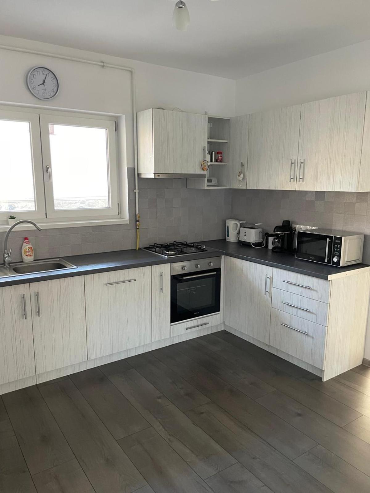 Fenyo Apartman House I Odorheiu Secuiesc Eksteriør bilde